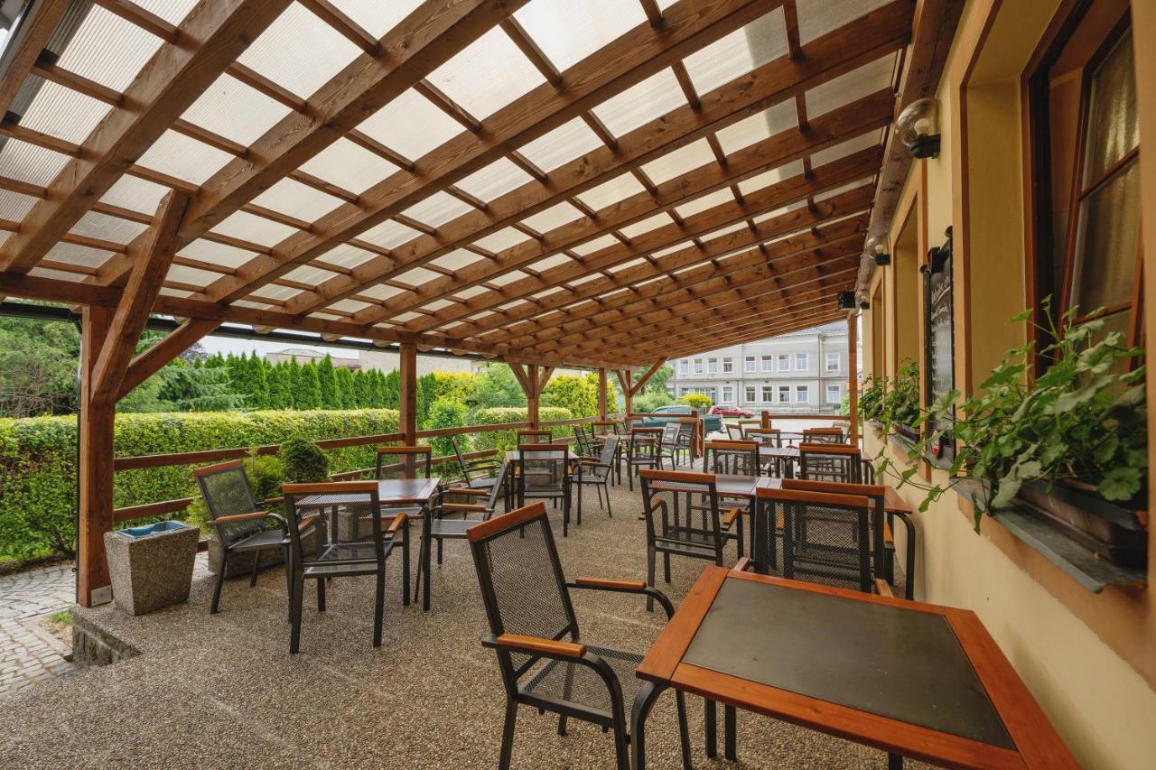 Hotel Taverna Javornik  Exterior photo