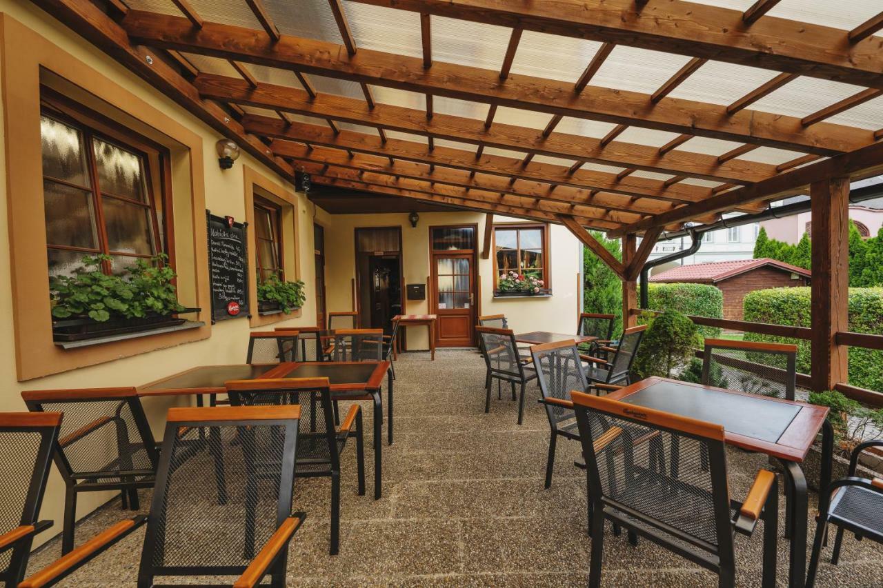 Hotel Taverna Javornik  Exterior photo